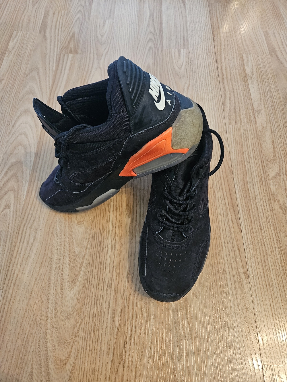 Nike Jordan Point Lane 'Infrared' Basketball Shoes Mens Size 10.